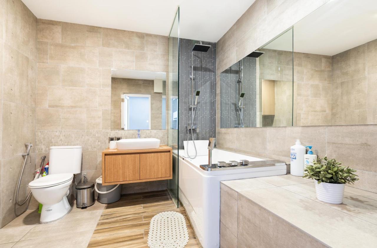 Mansion One Executive Bathtub 1bedroom 2-4pax Apartment George Town
